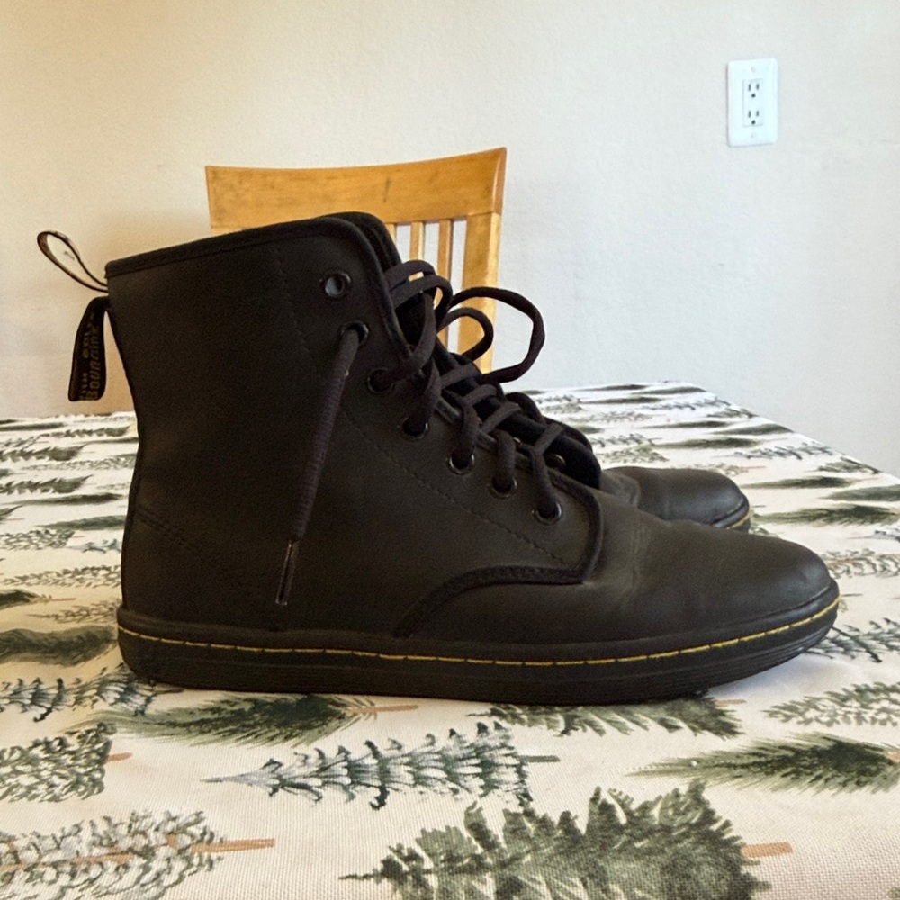 Dr. Martens Black Lace-Up Boots - Picture 3 of 5